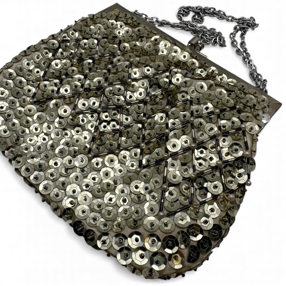 Vintage Elegant Silver Sequin Ladies Evening Bag Chain-Hong Kong-Mid Century - Picture 1 of 13